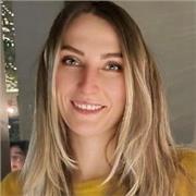 Vorrei aiutare con i compiti agli studenti e alle altre persone che vorrebbero imparare la lingua russa